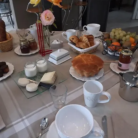 Bed & Breakfast Le Clos De L'olivade 3*